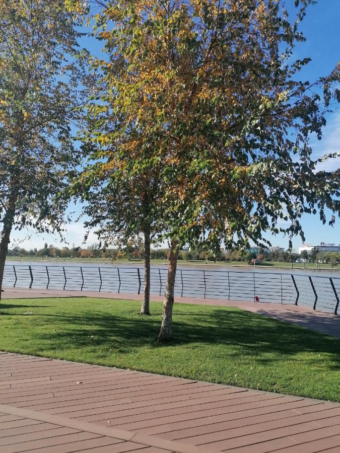 Apartamento Belgrade Waterfront Cozy Symphony 1 Sajmiste Exterior foto